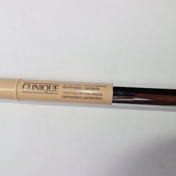 Clinique Airbrush Concealer - 04 Neutral Fair - NEW - Picture 2 of 5